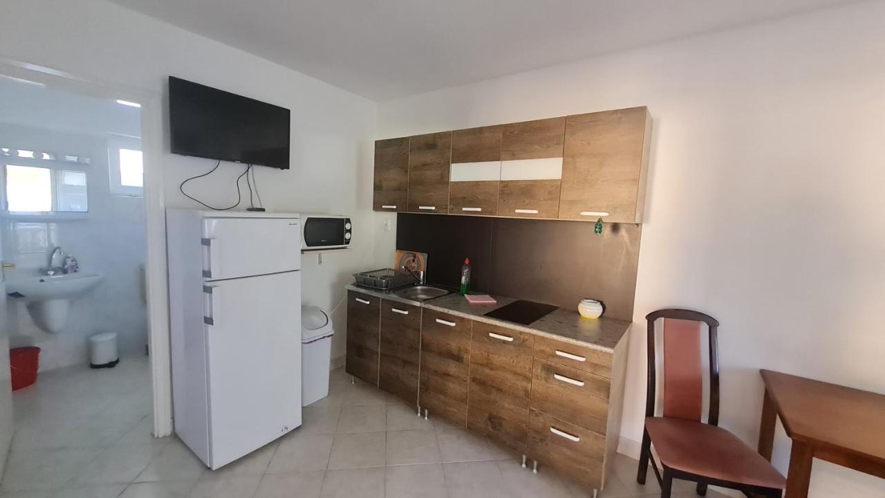 Apartamento Yellow Sun 2 Apartman Siófok Exterior foto