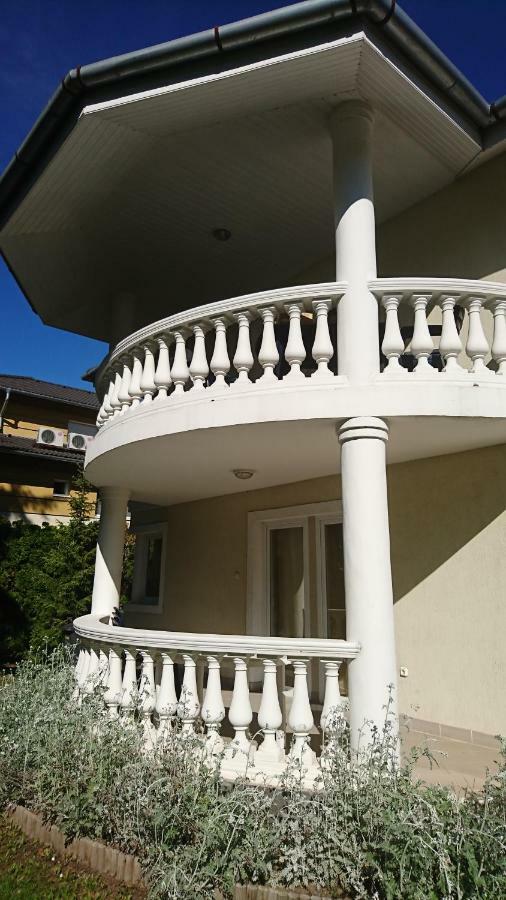 Apartamento Yellow Sun 2 Apartman Siófok Exterior foto