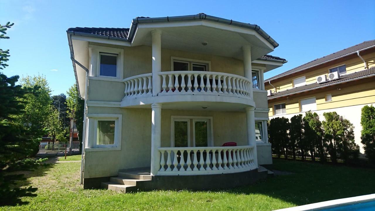 Apartamento Yellow Sun 2 Apartman Siófok Exterior foto
